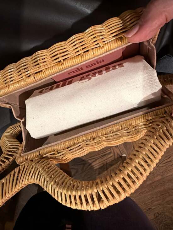 Cult Gaia Elsa Wavy Rattan Clutch Bag in Natural BRAND NEW Fast 2Ship inbox - Picture 12 of 15